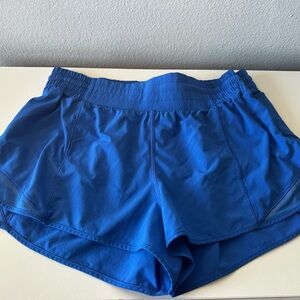 Hotty Hot High-Rise Short 2.5"